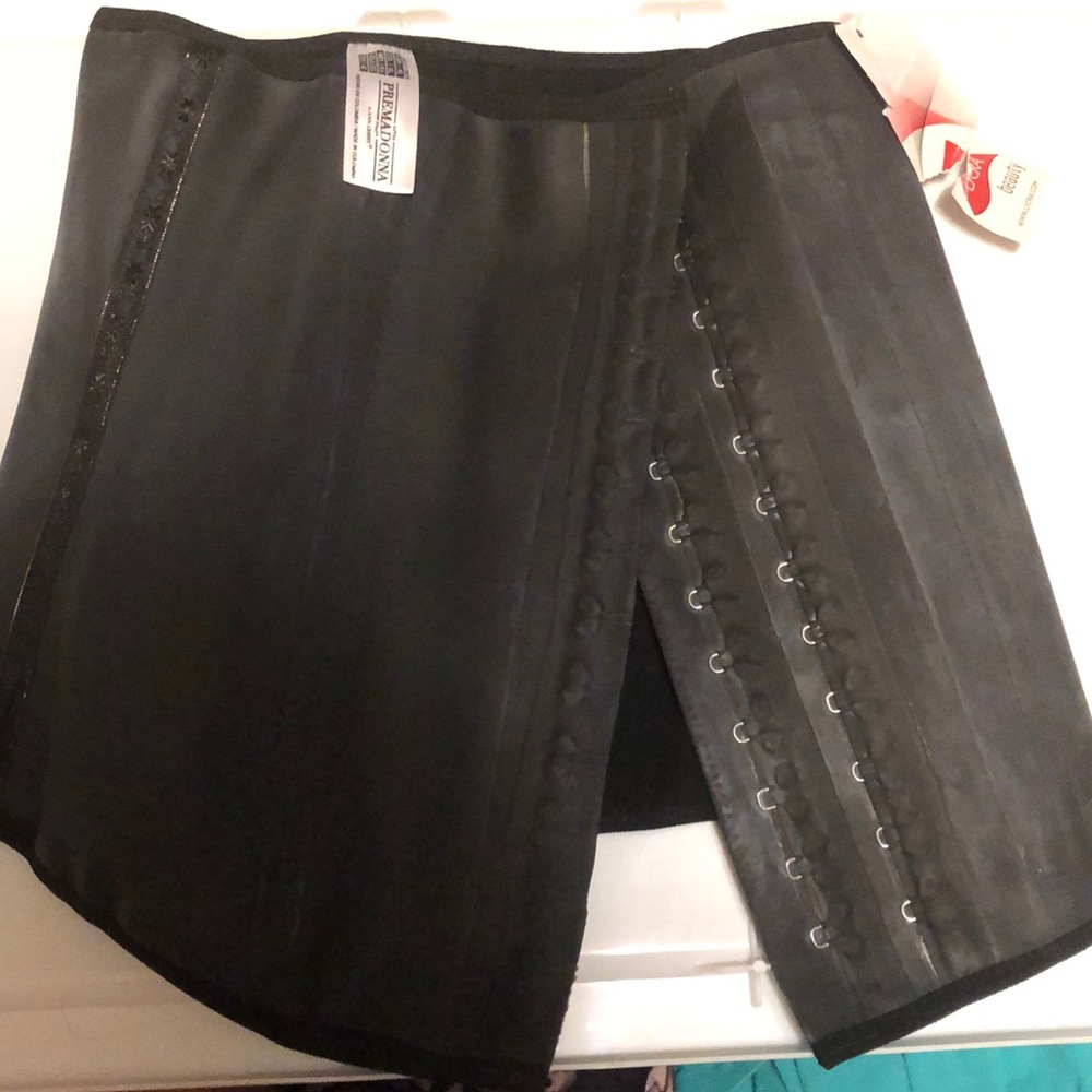 Premadonna waist gang trainer!